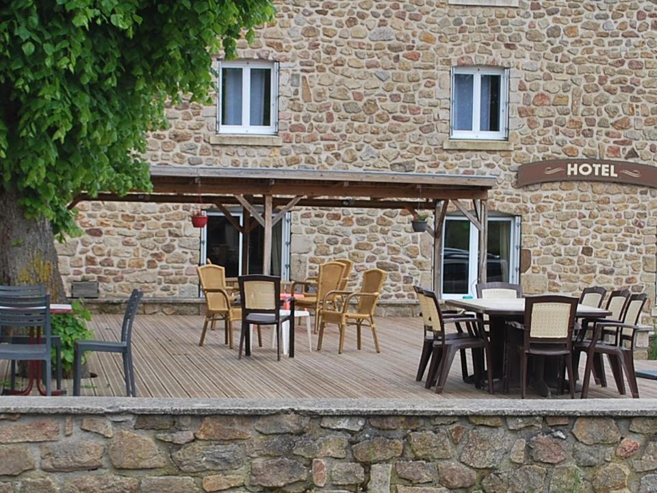 Hotel Des Voyageurs Bellevue-la-Montagne Zewnętrze zdjęcie